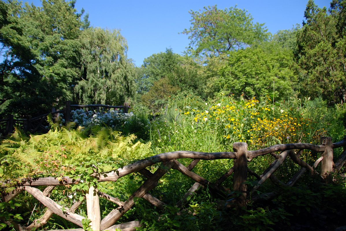 25B Shakespeare Garden In Central Park West Side 79-80 St